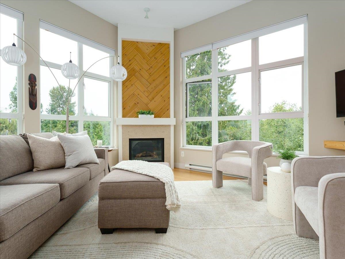 402-3732 Mt Seymour Parkway, North Vancouver, BC, V7G 1C3