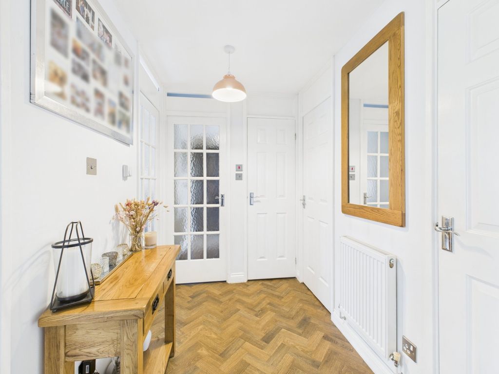 Additional image 10 of 3 bed maisonette for saleBurton Way, Windsor, Berkshire SL4