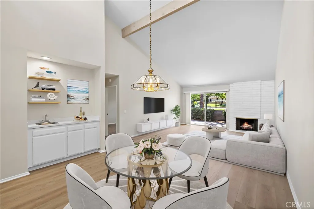 17284 Citron, Irvine, CA 92612 photo 3