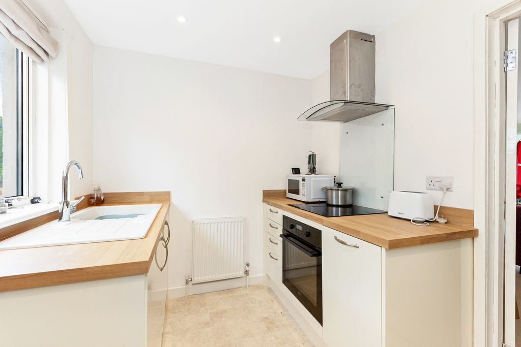 Additional image 5 of 2 bed flat for sale125 Belsyde Court, Linlithgow EH49