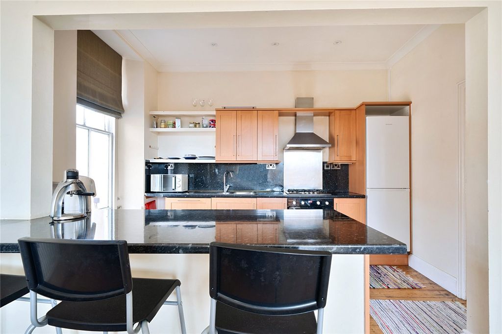 Additional image 15 of 3 bed maisonette for saleHughenden Road, Clifton, Bristol BS8