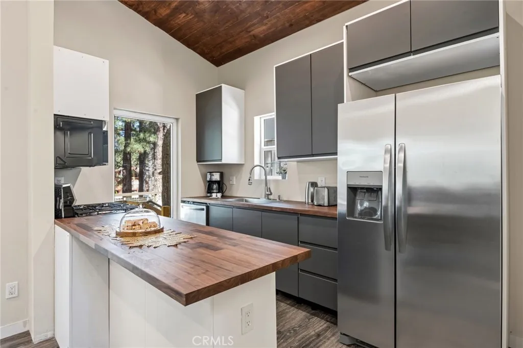 Additional image 33 of 426 Crystal Court, Big Bear Lake, CA 92315