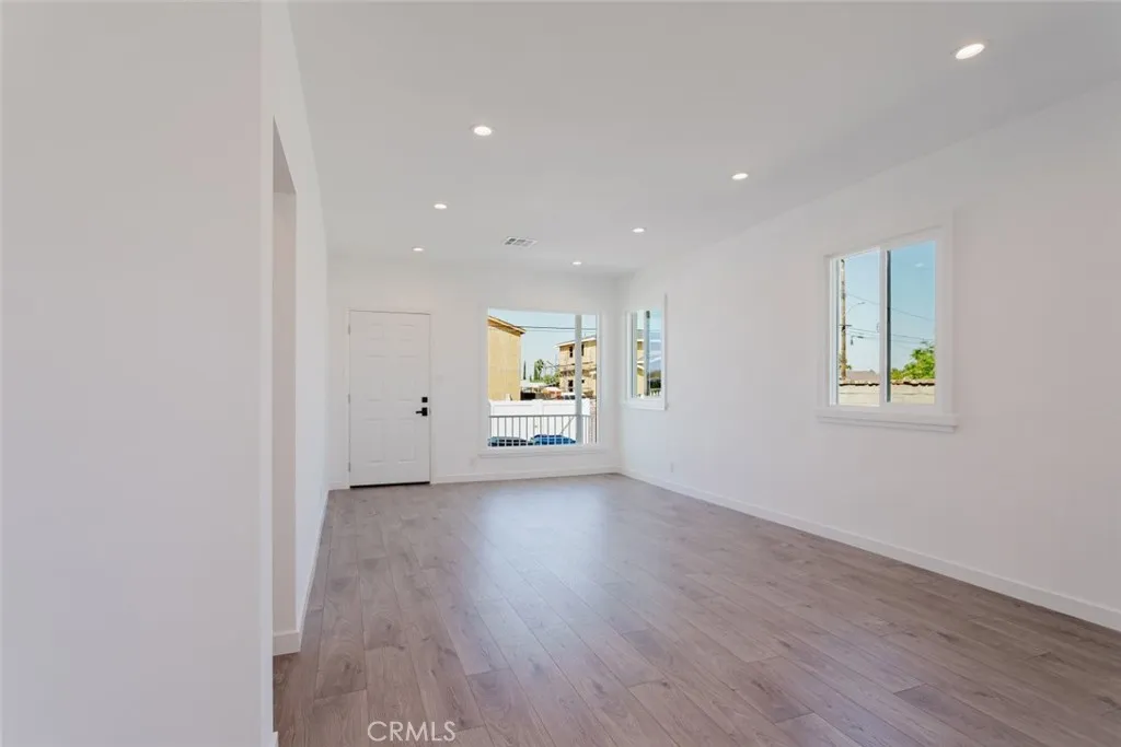 Additional image 10 of 10408 El Dorado Avenue, Pacoima, CA 91331