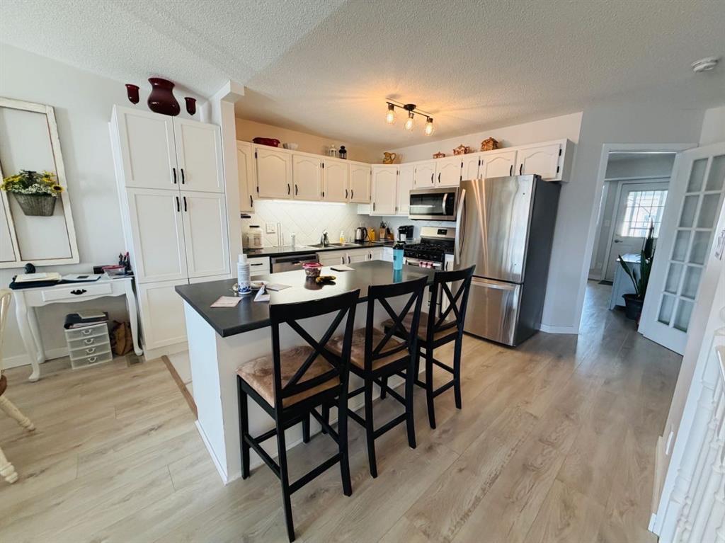 Additional image 4 of 4741 49a Avenue, Lacombe, AB, T4N 1N4