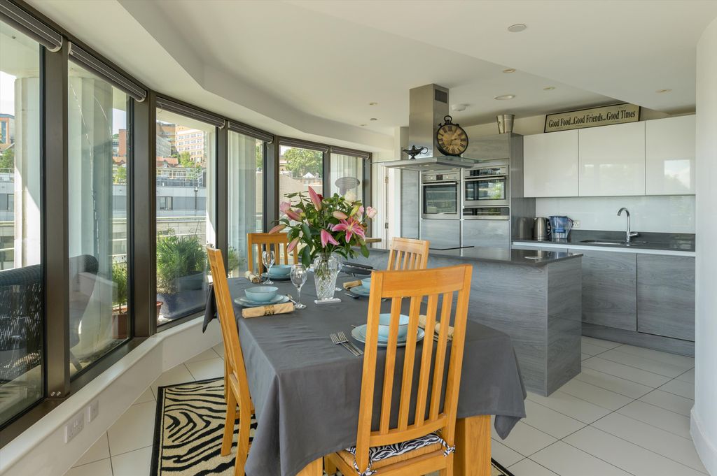 Additional image 6 of 3 bed maisonette for saleColston Avenue, Bristol BS1