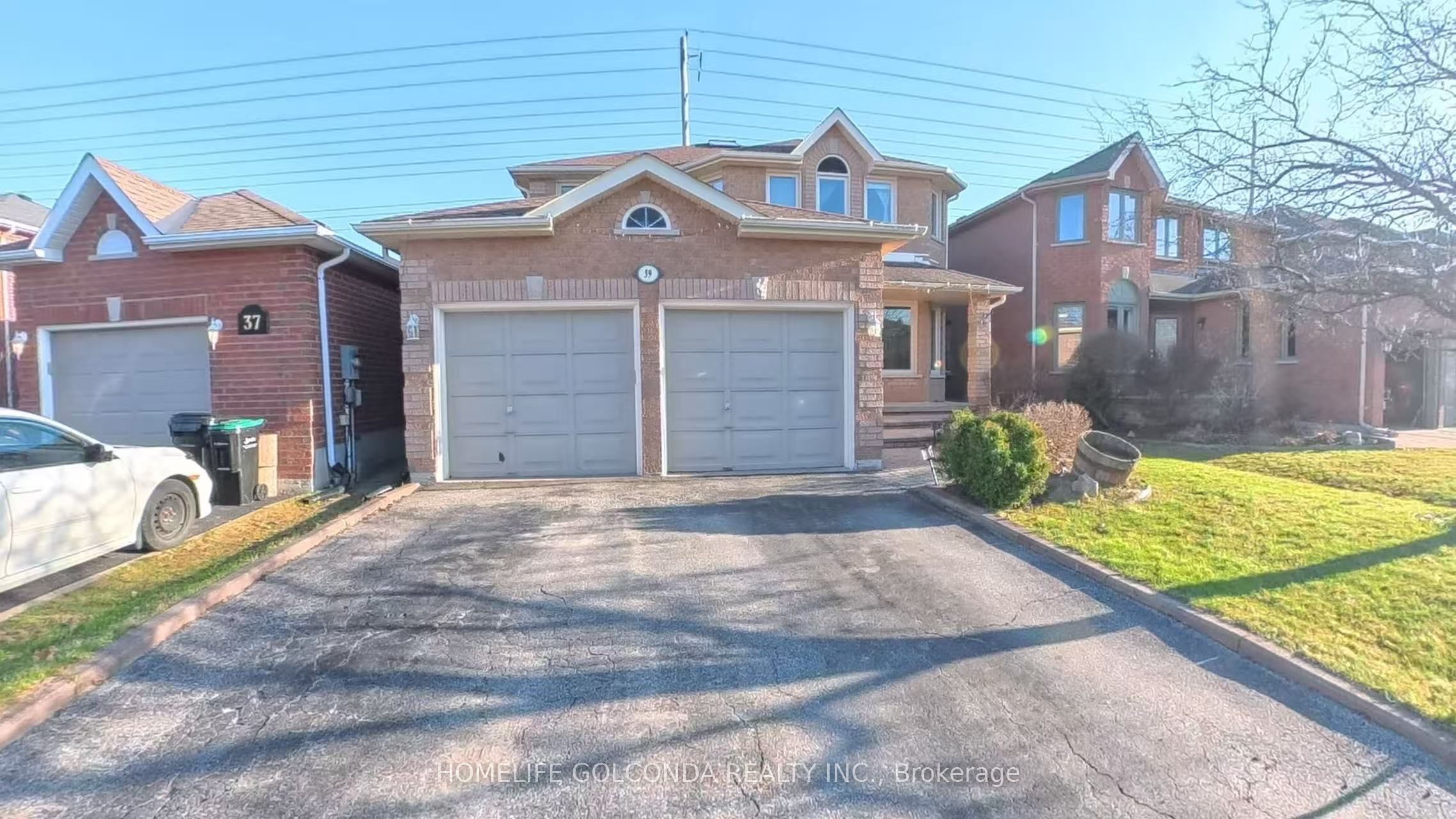 39 Etherington Crescent, Barrie, ON, L4N 7T2