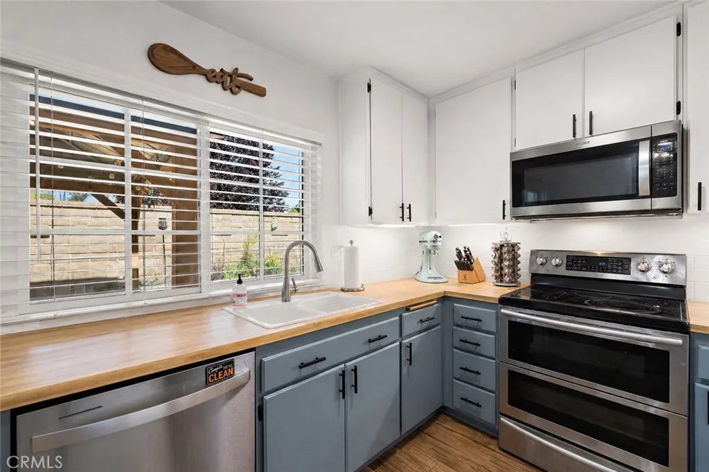 Additional image 31 of 21155 Larchmont Dr, Lake Forest, CA 92630
