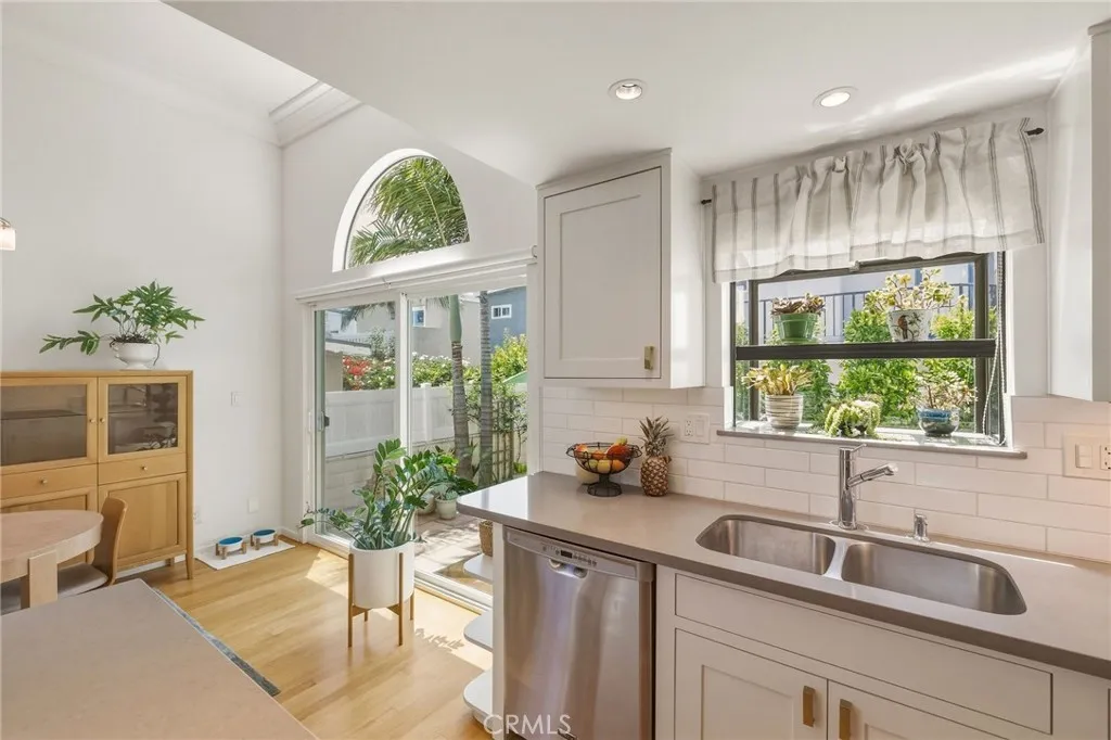 Additional image 18 of 1513 Wollacott St, Redondo Beach, CA 90278