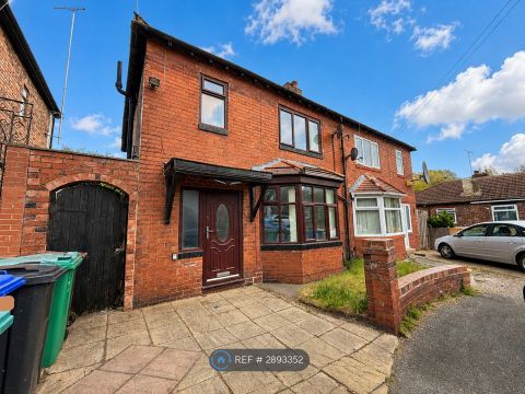 Southbrook Avenue, Manchester M8