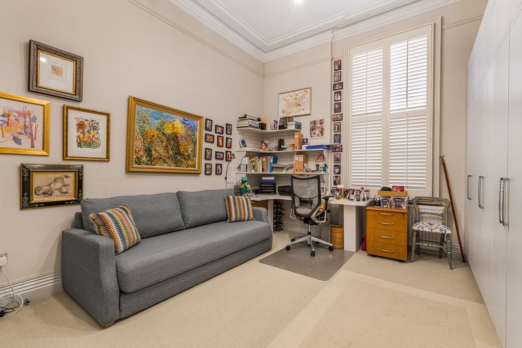 Additional image 13 of 2 bed flat for saleSt Stephens Road, Tivoli, Cheltenham GL51