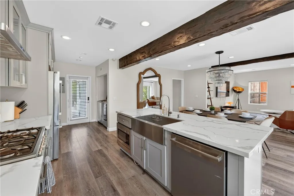Additional image 69 of 1029 Keniston Avenue, Los Angeles, CA 90019