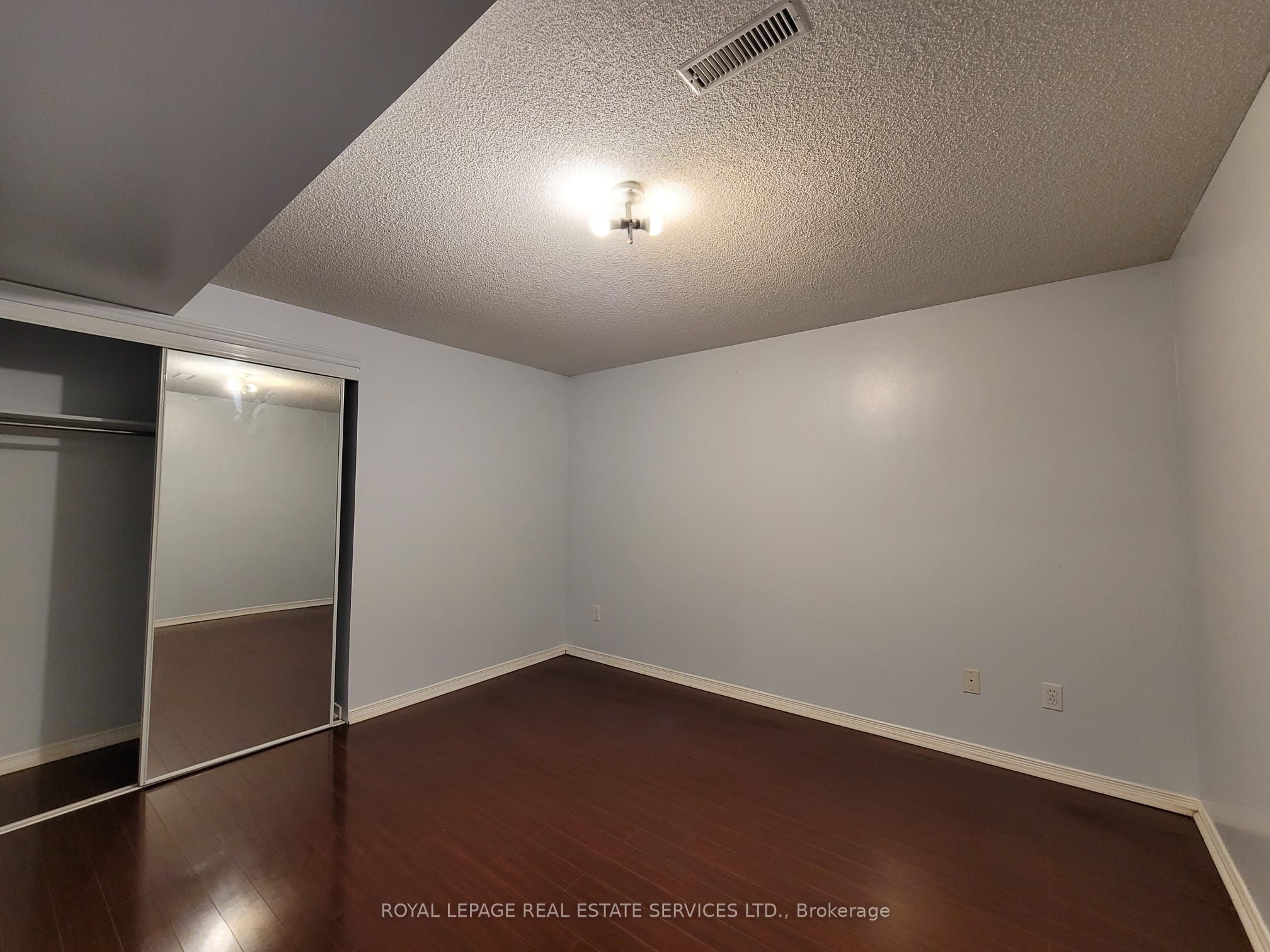 Additional image 2 of Bsmt-323 Winfield Terrace, Mississauga, ON, L5R 1N6