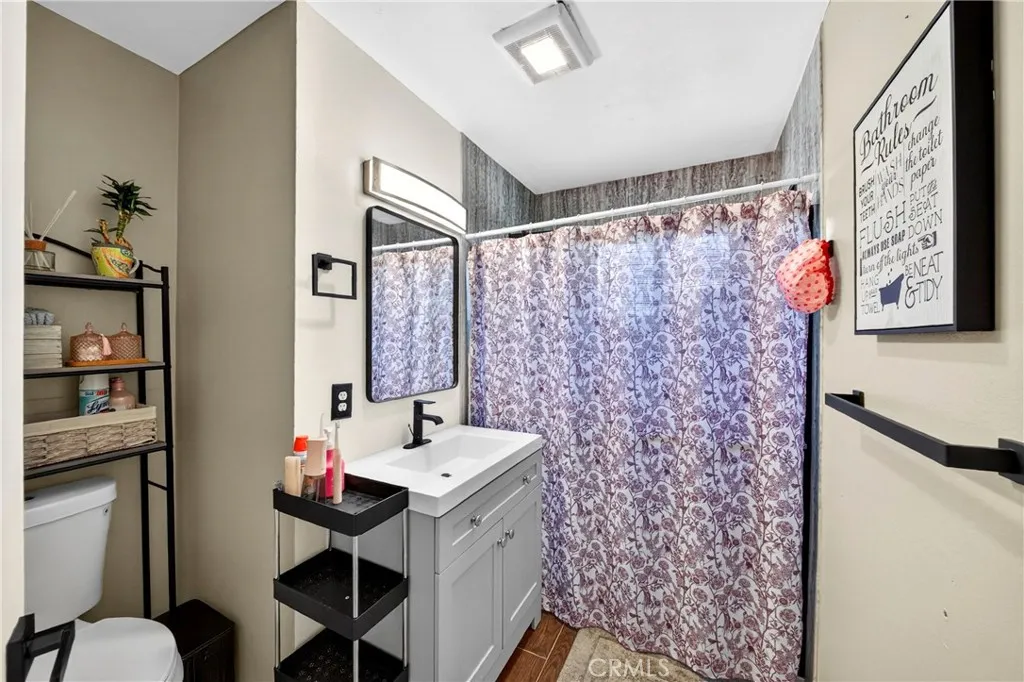 Additional image 8 of 21017 Violeta Avenue, Lakewood, CA 90715