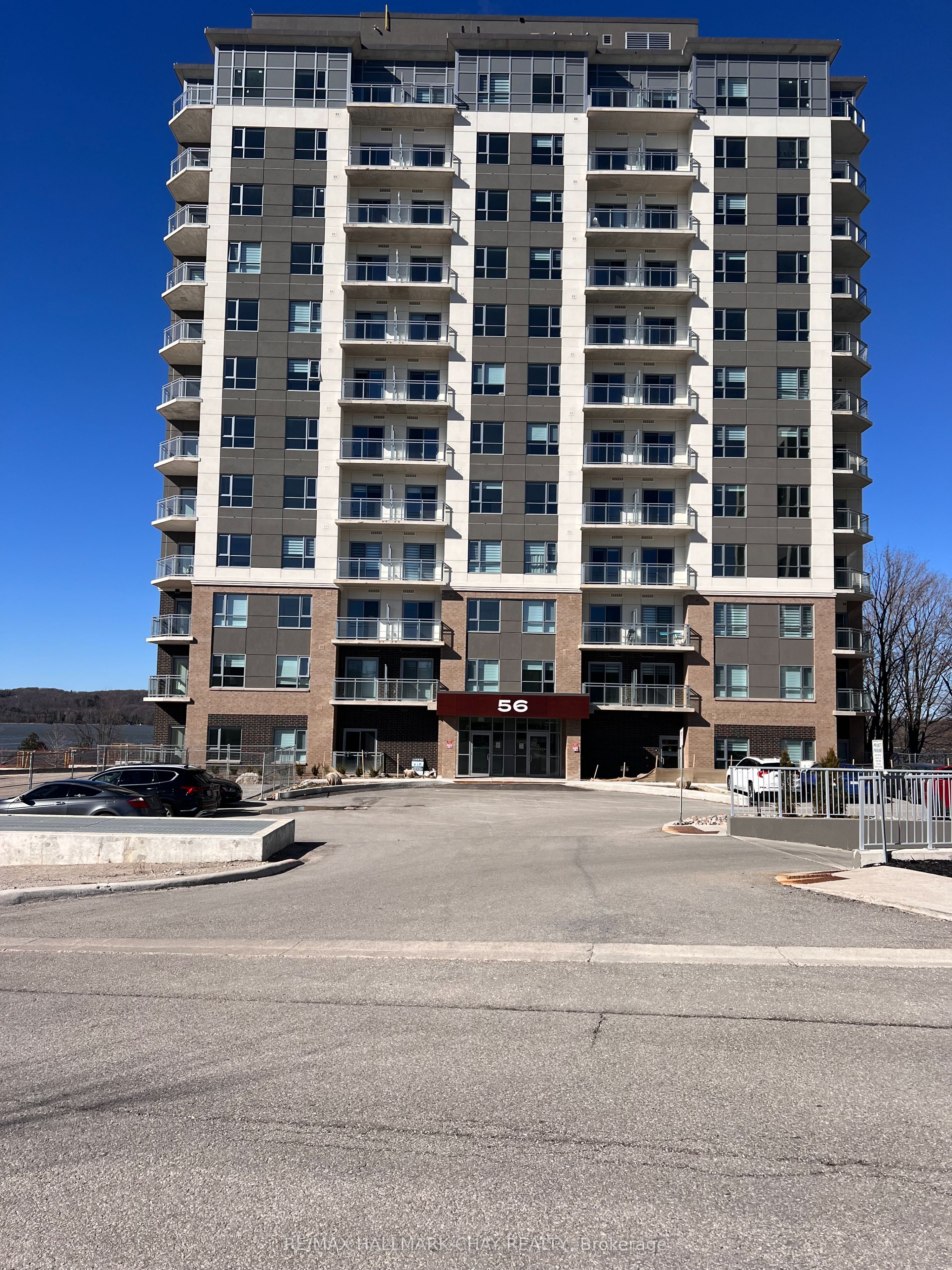 202-56 Lakeside Terrace, Barrie, ON, L4M 0L4