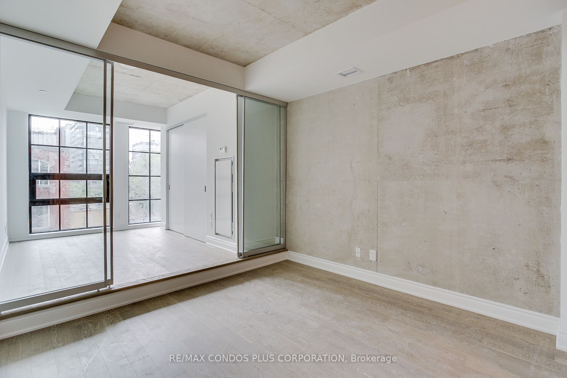 Additional image 6 of 411-608 Richmond Street W, Toronto, ON, M5V 0N9
