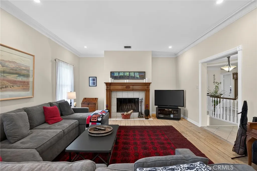Additional image 86 of 3664 Holboro Dr, Los Angeles, CA 90027