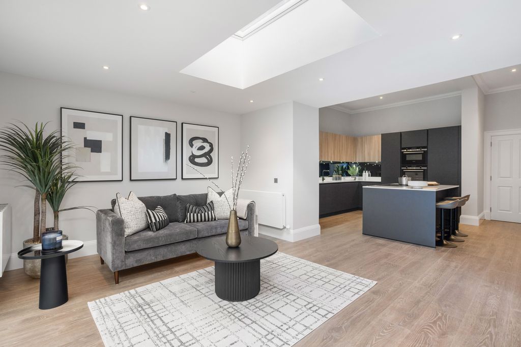 Additional image 8 of 5 bed terraced house for sale15 Millerfield Place, Marchmont, Edinburgh EH9