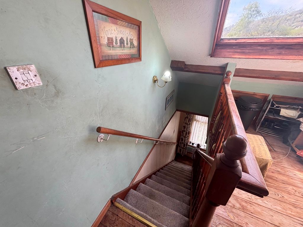 Additional image 29 of 3 bed bungalow for saleTwmpath Road, Pontypool NP4