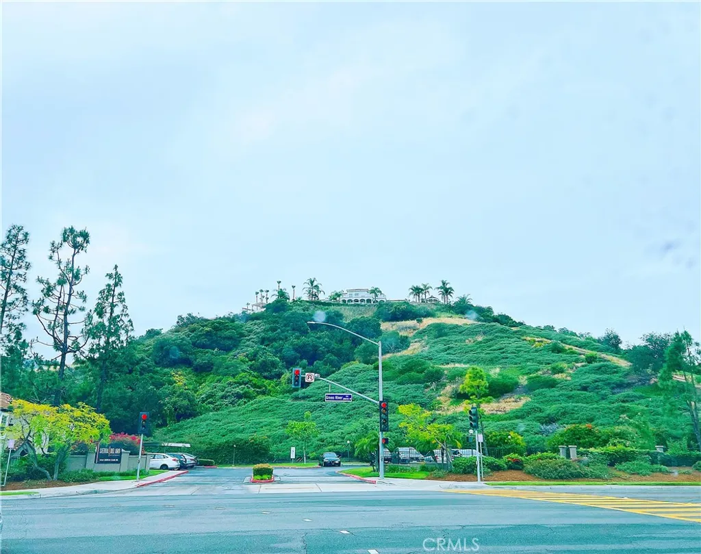 Additional image 15 of 2201 Bloomfield Ln, Corona, CA 92882