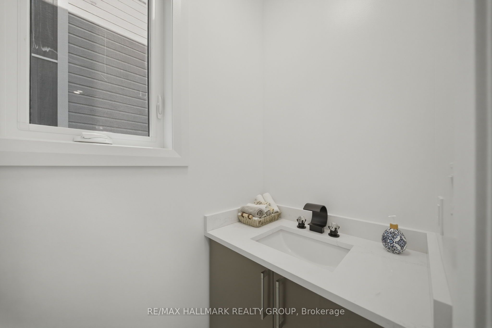 Additional image 6 of 6933 Notre Dame Street, Ottawa, ON, K1C 1H6