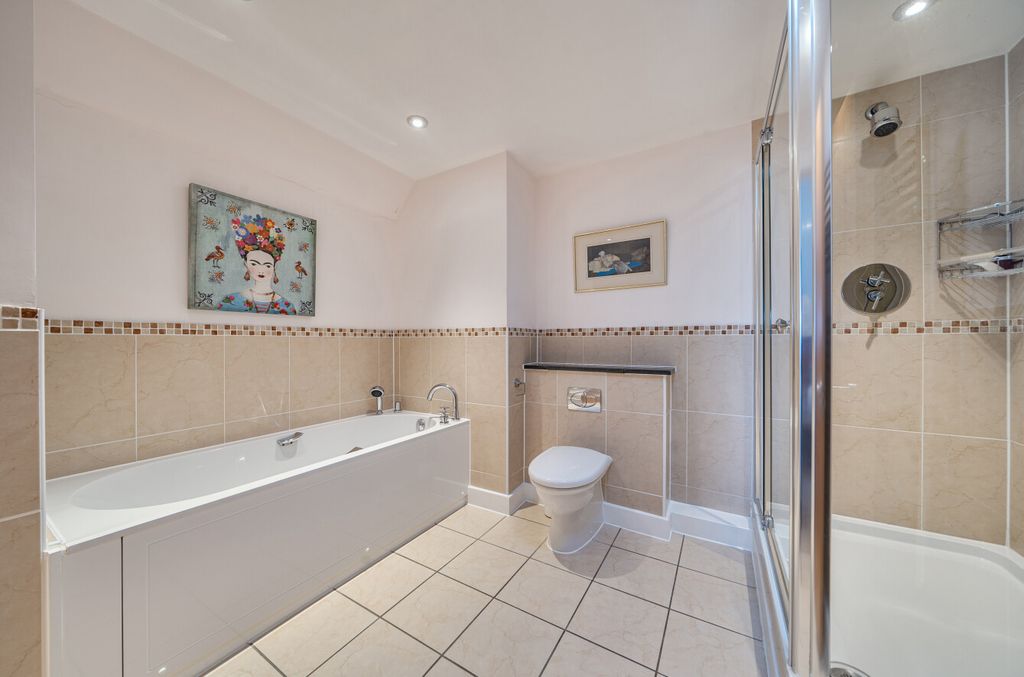 Additional image 22 of 5 bed flat for saleSovereign House, Royal Parade, Chislehurst, Kent BR7