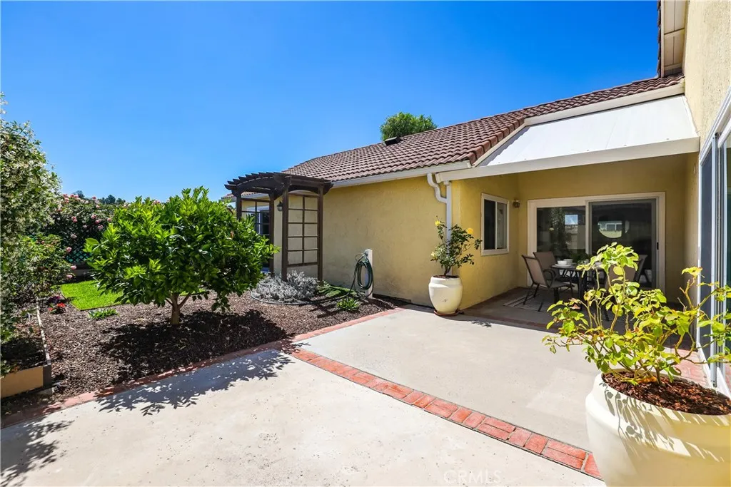 Additional image 40 of 270 S Raspberry Ln, Anaheim Hills, CA 92808