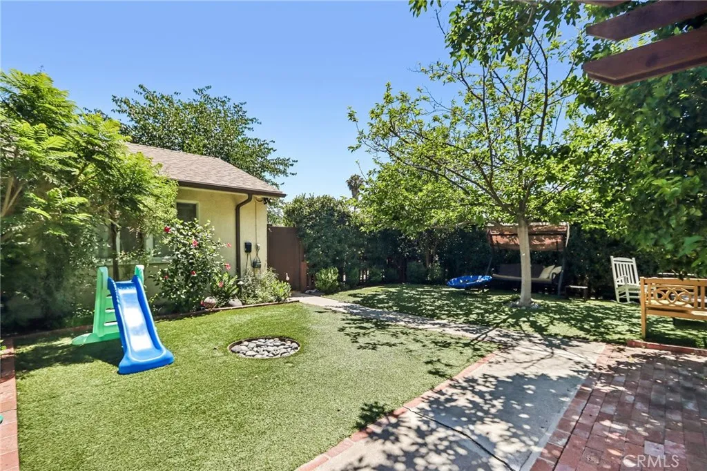 Additional image 48 of 18937 Sylvan Street, Tarzana, CA 91335