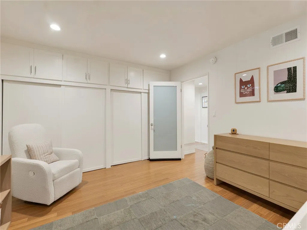 Additional image 20 of 12803 Bloomfield St Unit 2, Studio City, CA 91604