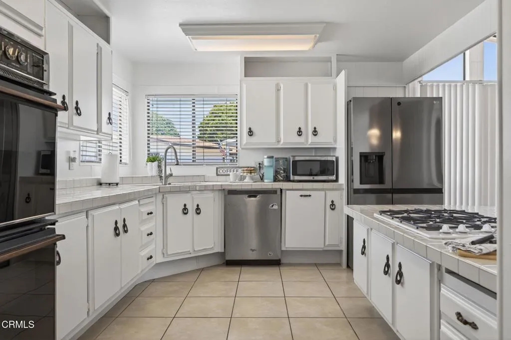 Additional image 65 of 84 Poinsettia Gardens Drive, Ventura, CA 93004