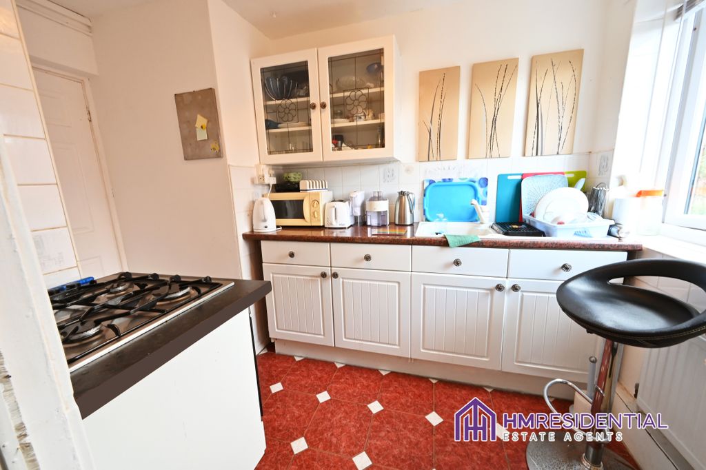 Additional image 3 of 2 bed flat for saleWhalton Court, Gosforth, Newcastle Upon Tyne NE3