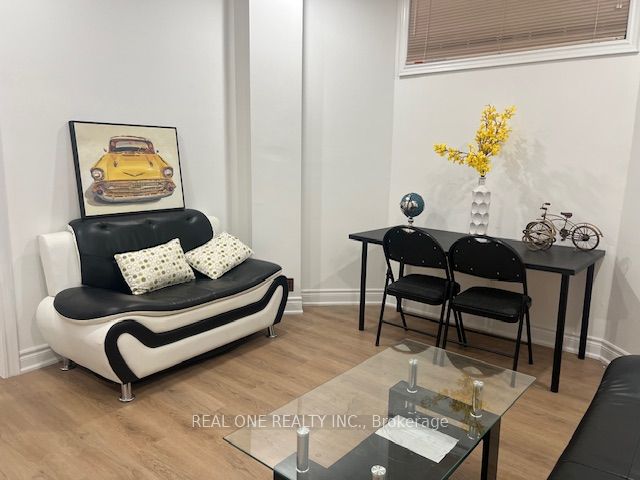 Additional image 6 of 75 Green Meadows Circle, Toronto, ON, M2J 5G6