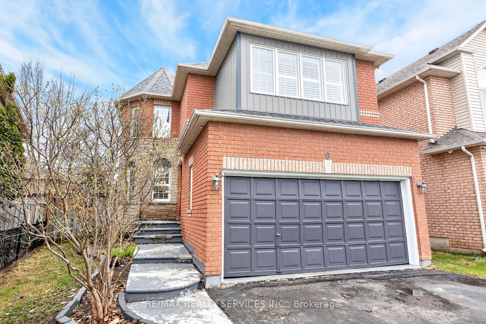 6 Creekwood Drive, Brampton, ON, L7A 1G6