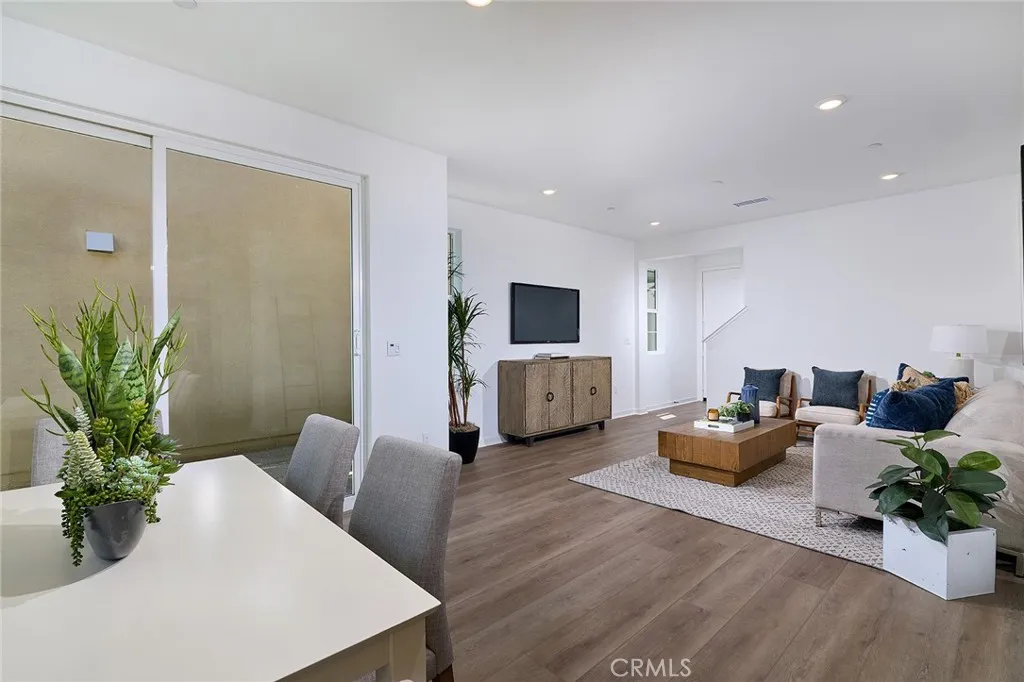 Additional image 5 of 16534 Stone Pine Lane, Fontana, CA 92336