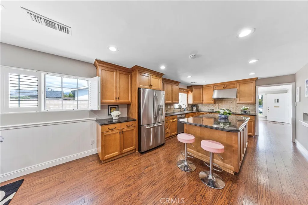 Additional image 53 of 927 Montecito Dr, San Gabriel, CA 91776