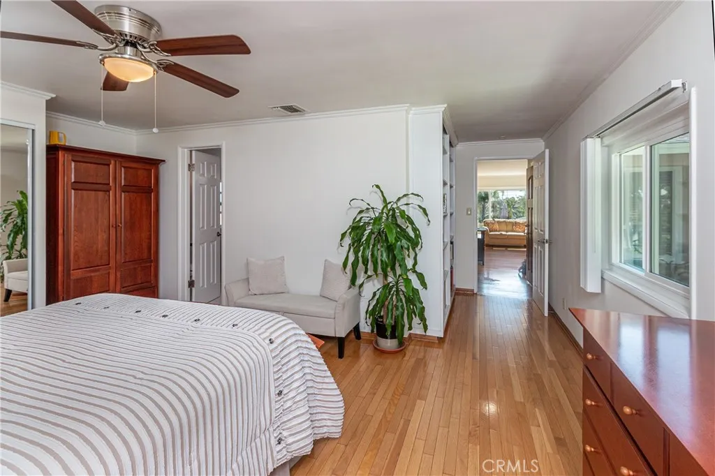 Additional image 42 of 1030 E San Jose Ave, Burbank, CA 91501