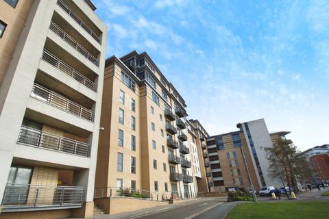Cromwell Court, Leeds, UK LS10