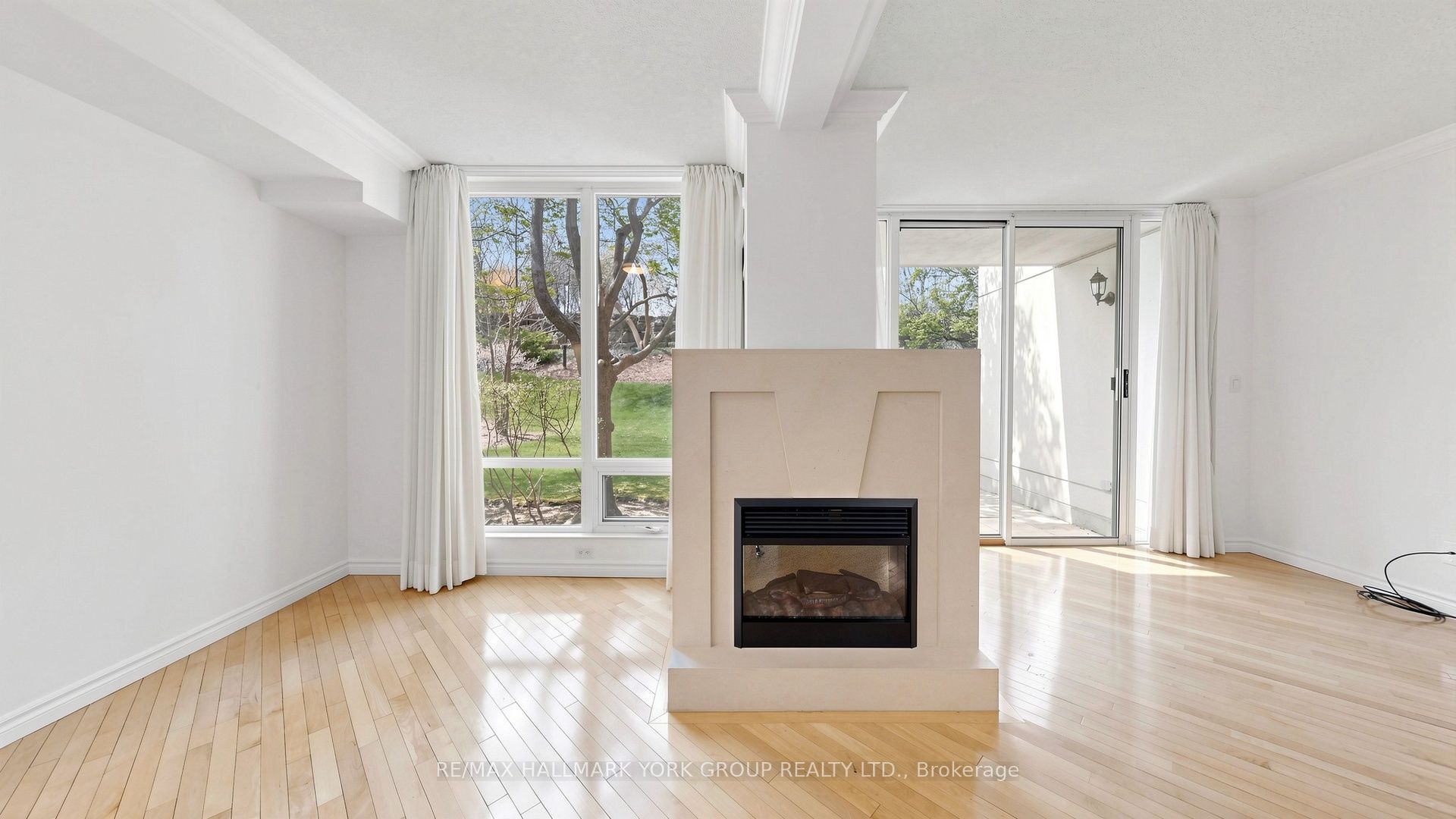 Additional image 6 of 120-18 William Carson Crescent, Toronto, ON, M2P 2H2