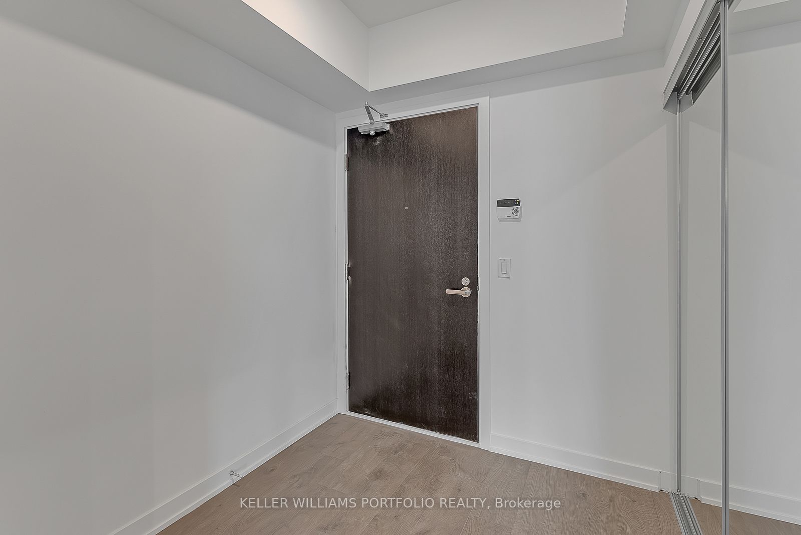 Additional image 4 of 5209-501 Yonge Street, Toronto, ON, M4Y 0G8