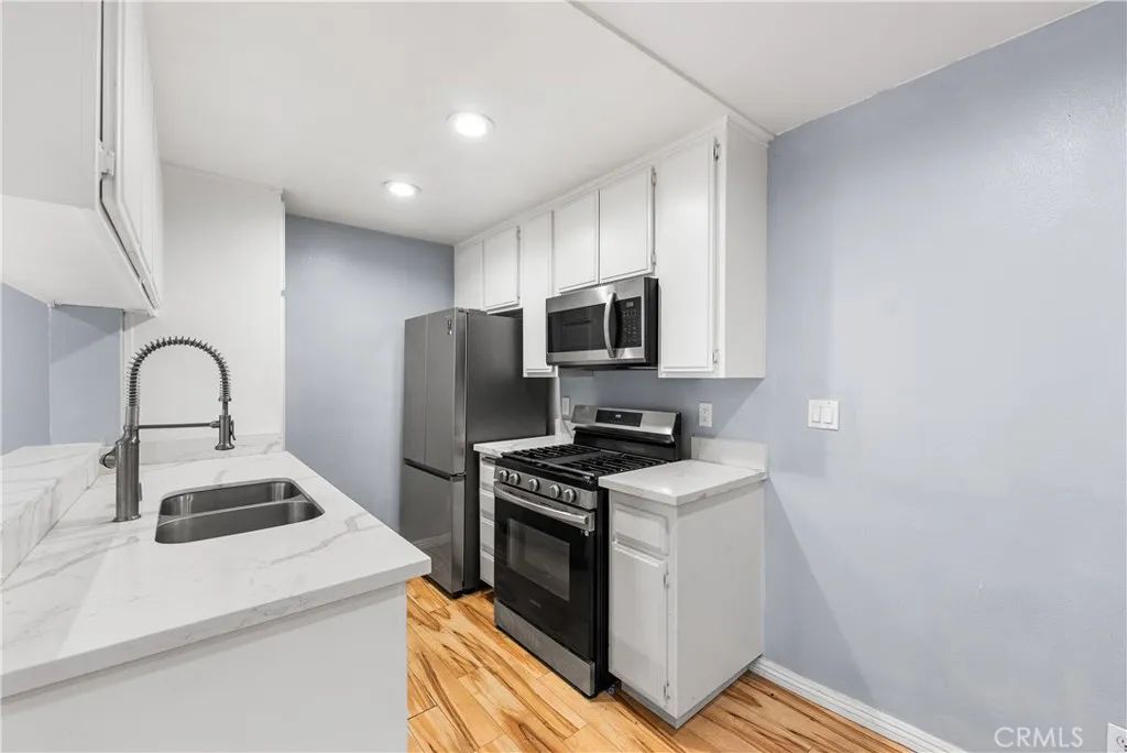 Additional image 11 of 5500 Lindley Ave Unit 106, Encino, CA 91316