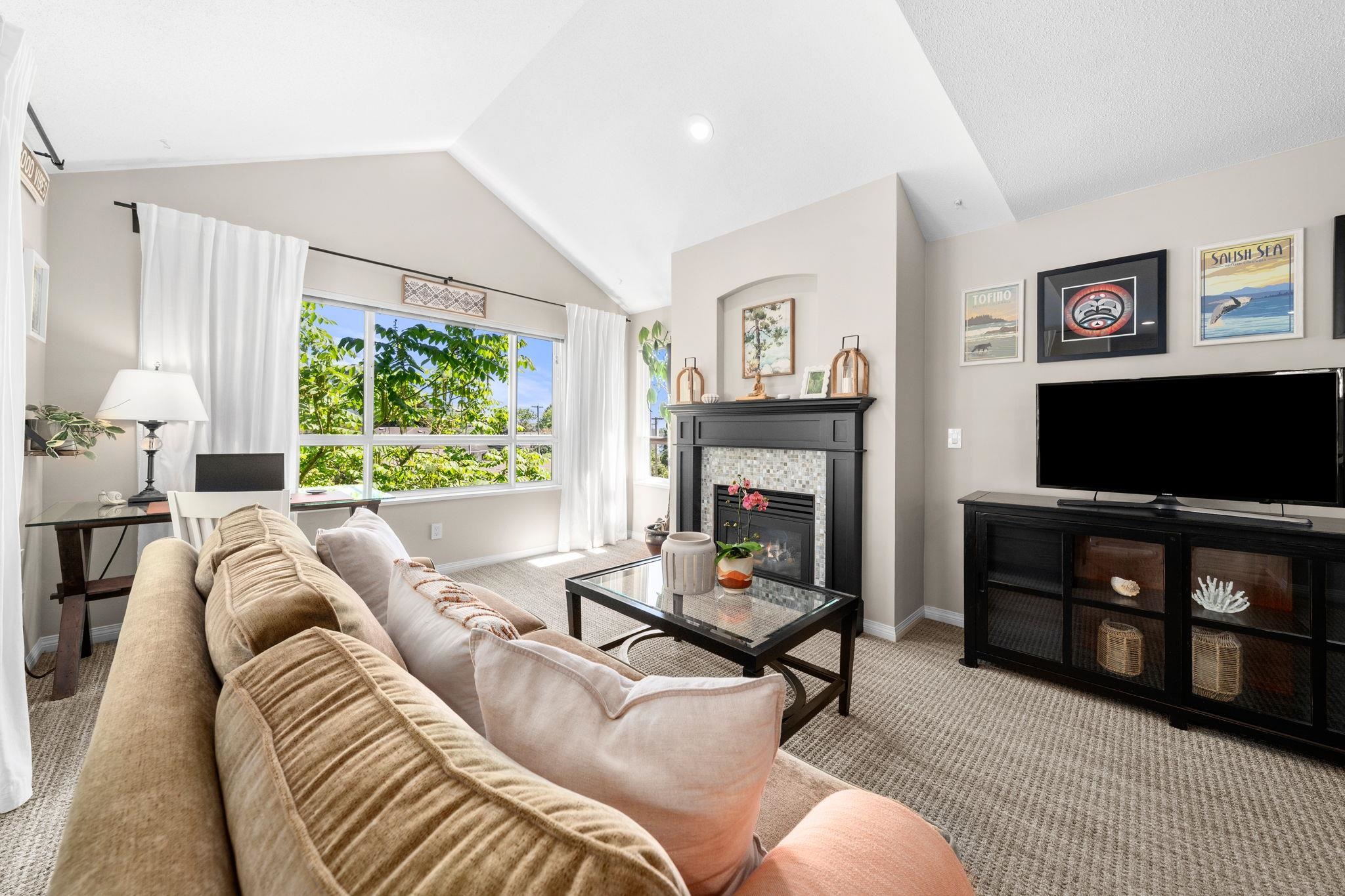 Additional image 6 of 303-365 1st Street E, North Vancouver, BC, V7L 4W5
