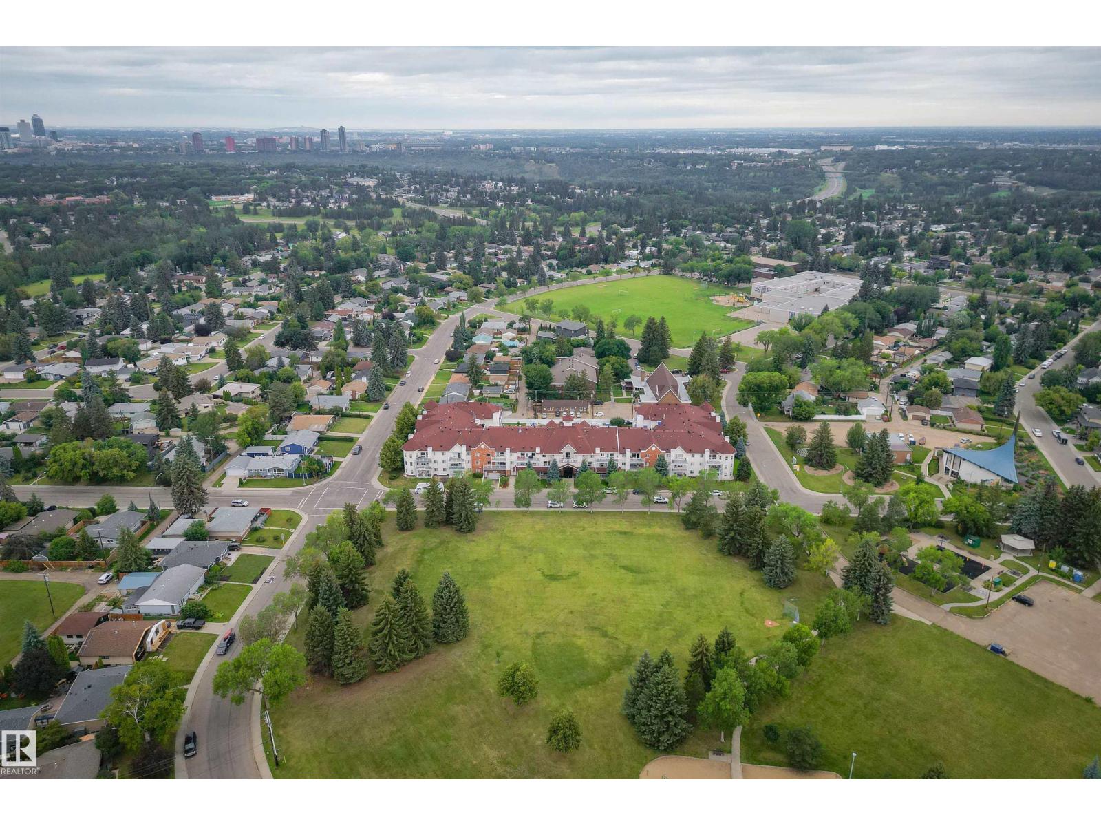Additional image 6 of 304-6220 Fulton Road NW, Edmonton, AB, T6A3T4