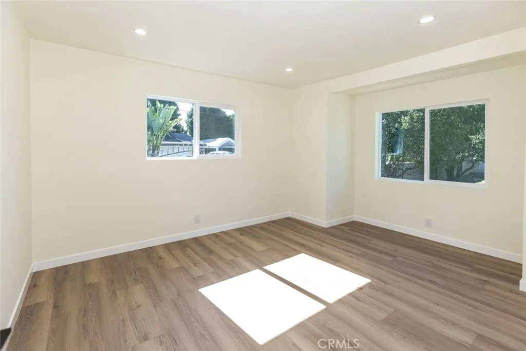 Additional image 21 of 15724 Chase Street, North Hills, CA 91343