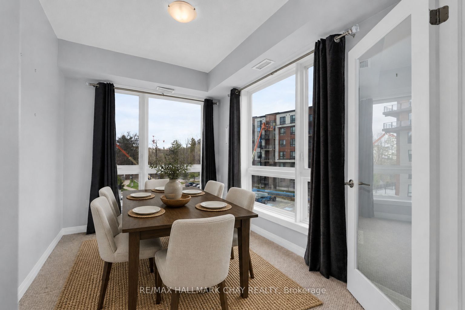Additional image 5 of 302-306 Essa Road, Barrie, ON, L9J 0H5
