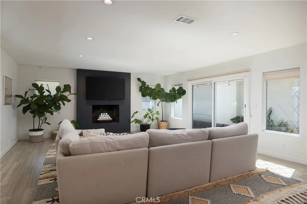 Additional image 64 of 6242 E Pageantry Street, Long Beach, CA 90808