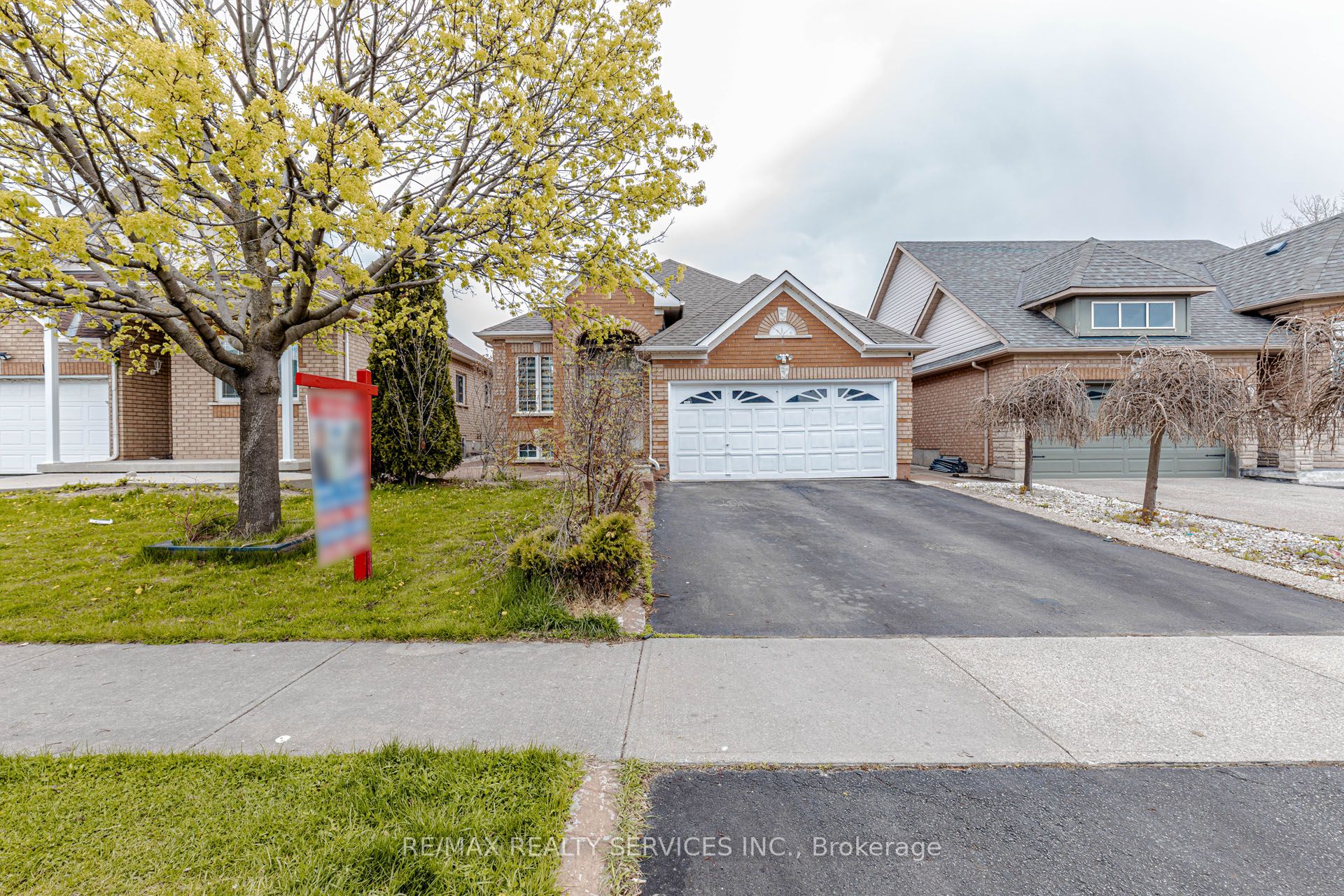 3 Orchid Drive, Brampton, ON, L7A 1M4