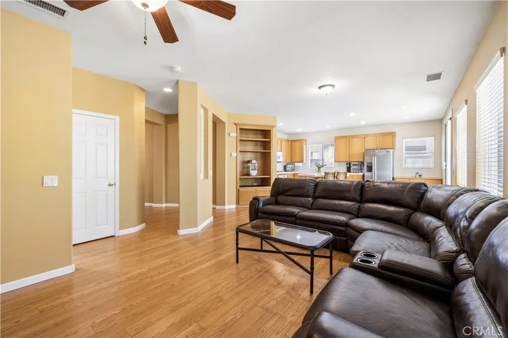 Additional image 73 of 28637 Placerview Trail, Saugus, CA 91390