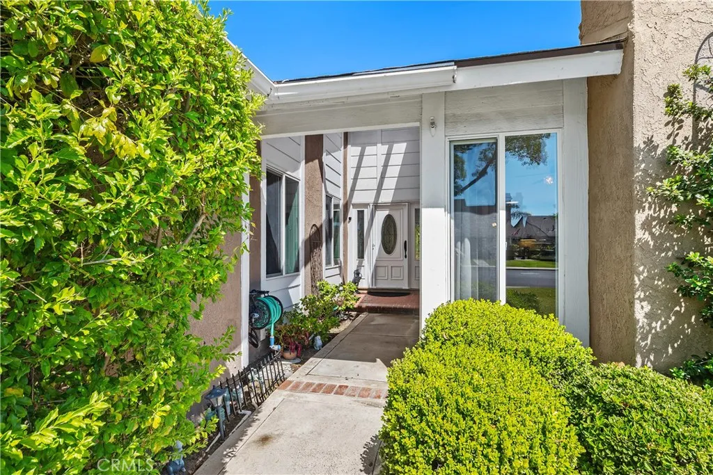 Additional image 2 of 21776 Lanar, Mission Viejo, CA 92692