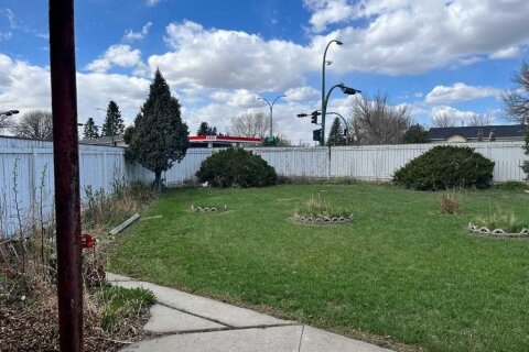 Additional image 8 of 845 Stafford Drive N, Lethbridge, AB, T1H 2B7