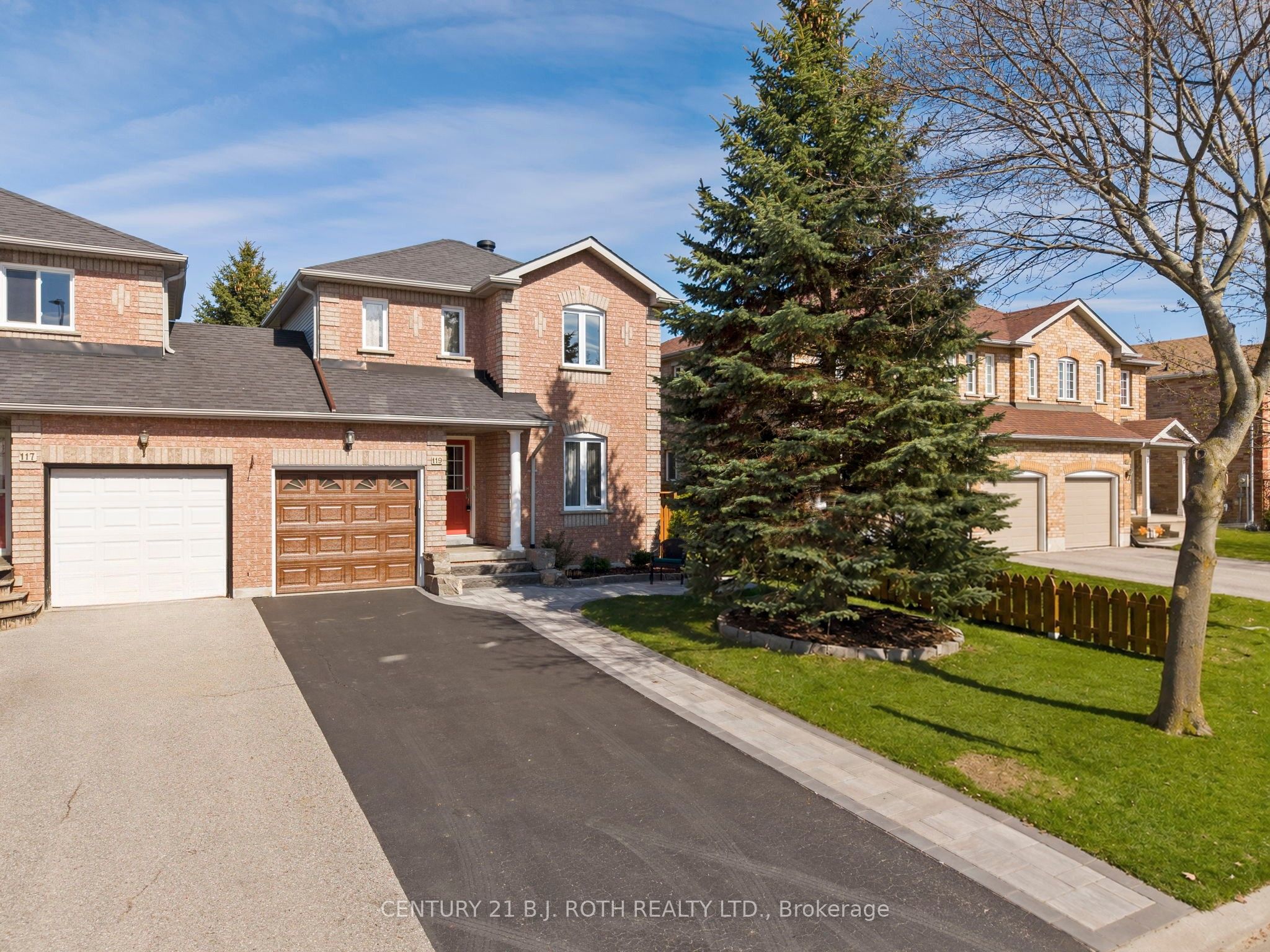 119 Holly Meadow Road, Barrie, ON, L4N 9Z6
