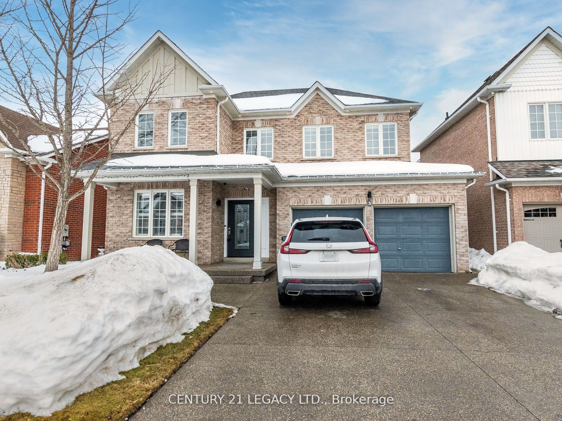 3 Bowsfield Drive, Brampton, ON, L6P 1C8